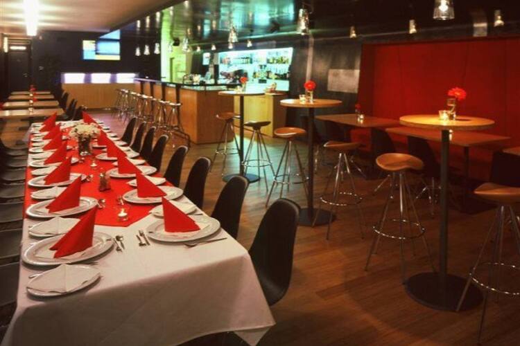 bowling bar 69 foto gambar untuk